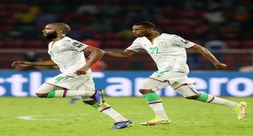  جزر القمر تنهي ظهورها الملحمي في أمم أفريقيا بهدف صاروخي رائع (فيديو)